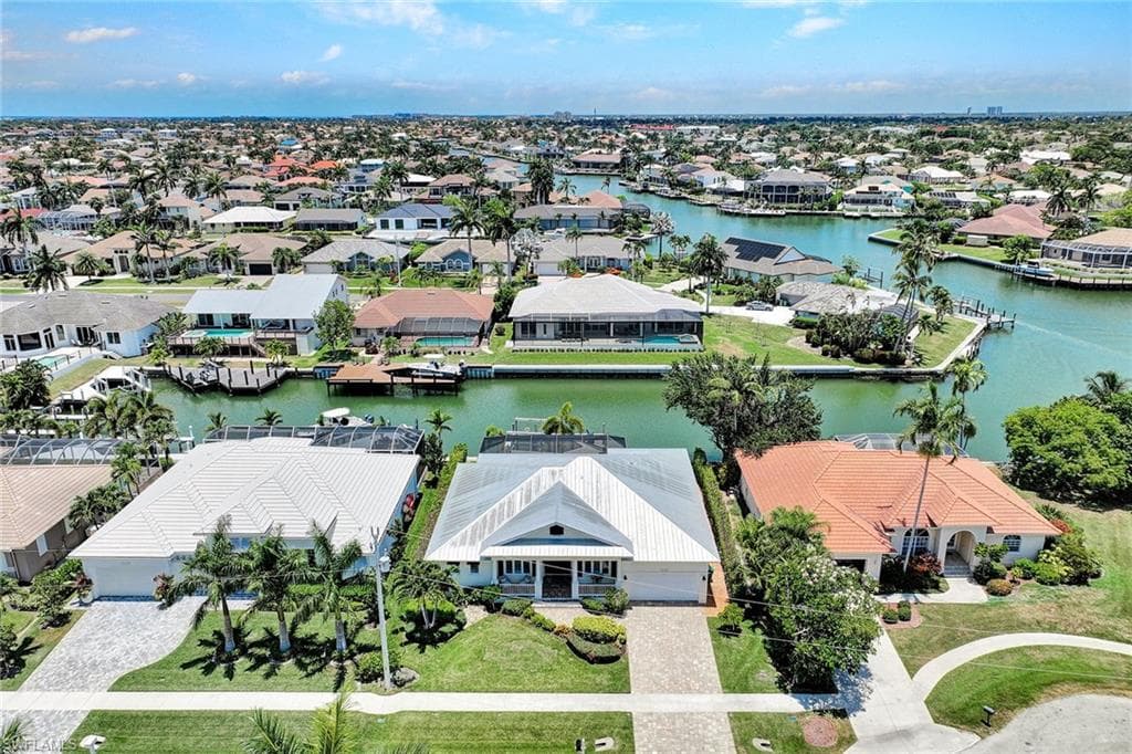 1230 Spanish CT MARCO ISLAND, FL 34145