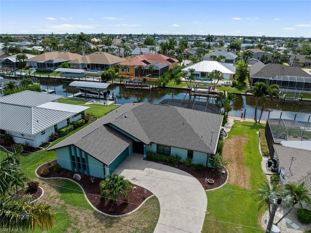 5027 SW 8th CT CAPE CORAL, FL 33914