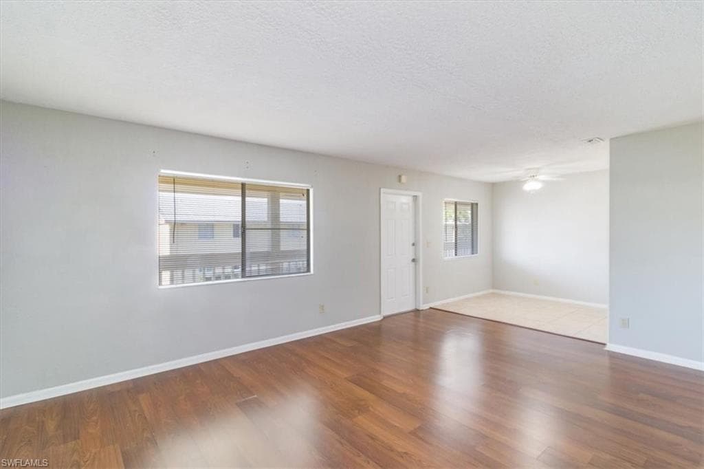4625 Bayshore DR D12 NAPLES, FL 34112