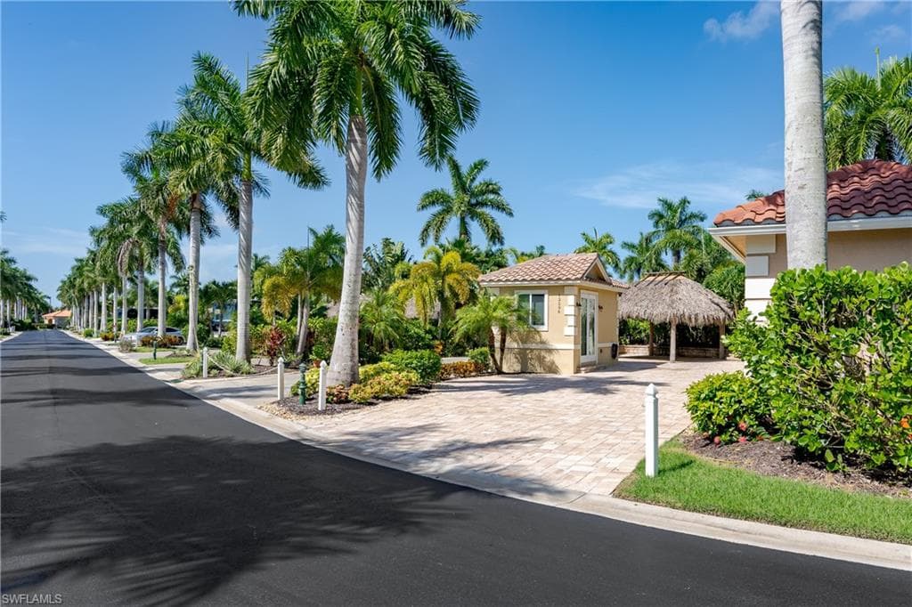 13596 Snook CIR NAPLES, FL 34114