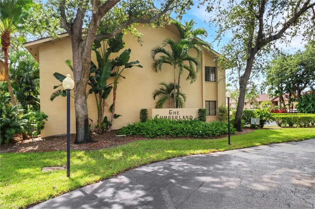 7115 Lakeridge CT 110 FORT MYERS, FL 33907