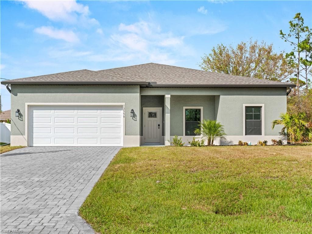 1129 Augusta ST E LEHIGH ACRES, FL 33974