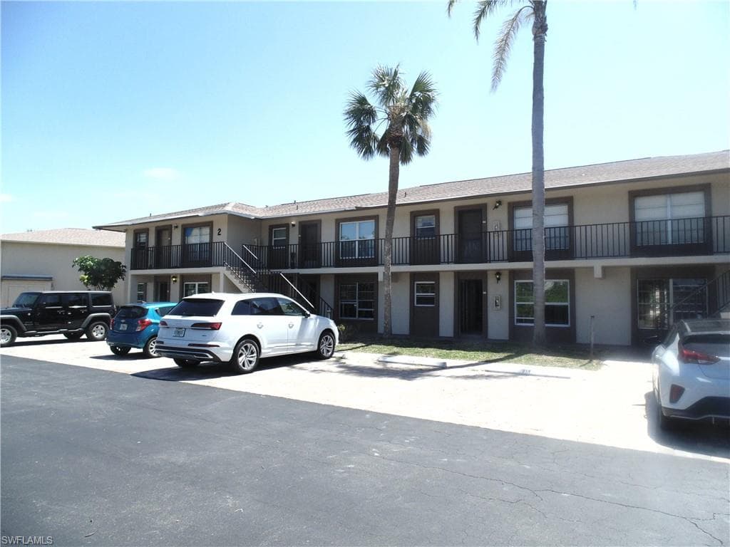 16007 Davis RD 223 FORT MYERS, FL 33908
