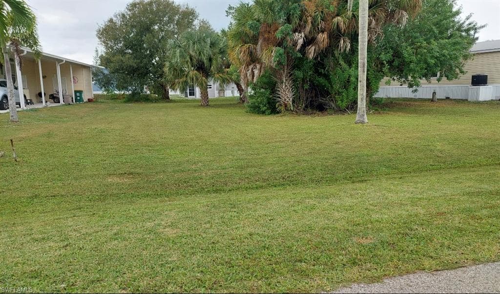 43 Twin Palms DR NAPLES, FL 34114
