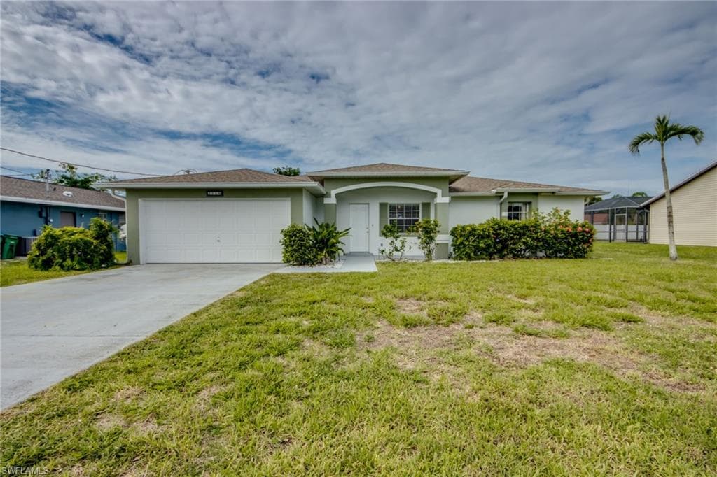 2118 SE 13th TER CAPE CORAL, FL 33990