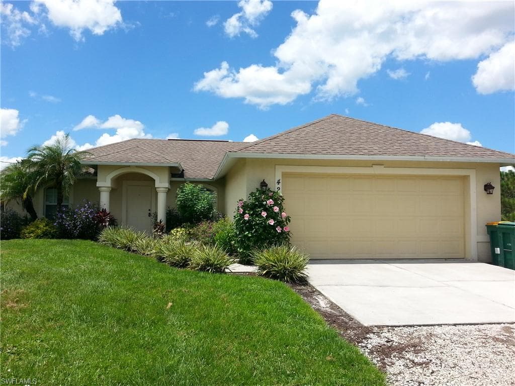 421 16th ST NE NAPLES, FL 34120