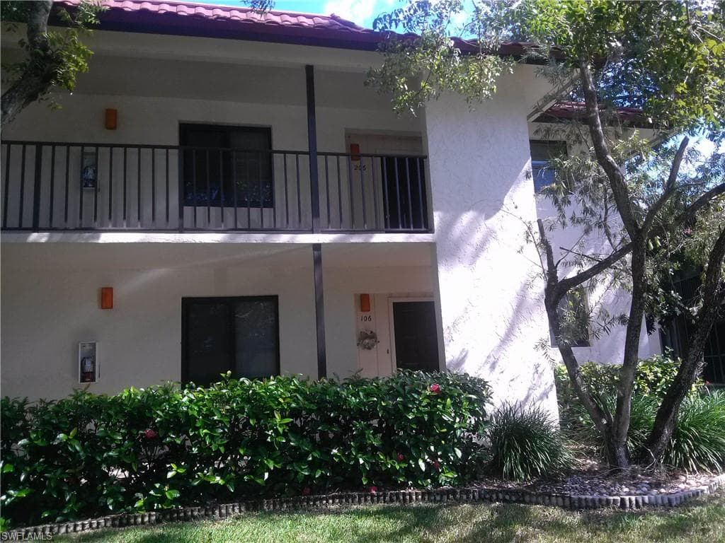 4963 Pepper CIR D106 NAPLES, FL 34113