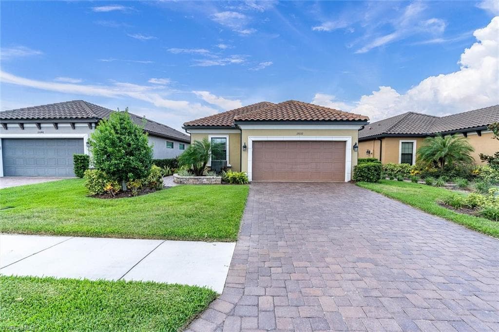 11632 CALLISIA DR ODESSA, FL 33556