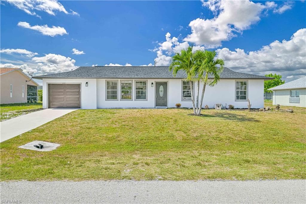 607 SW 25th LN CAPE CORAL, FL 33914