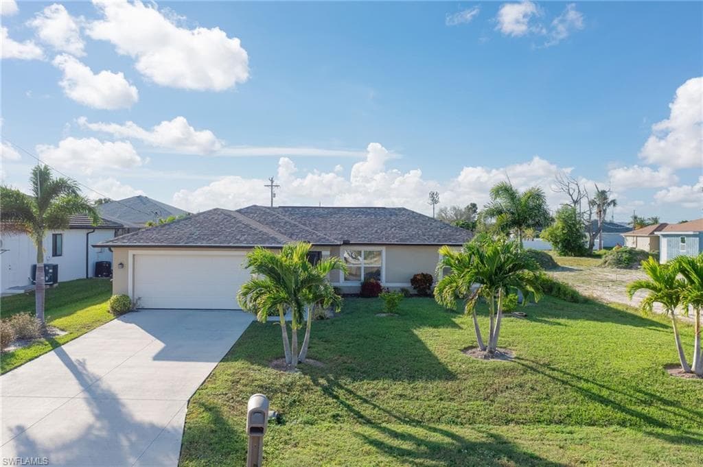 2528 17th PL CAPE CORAL, FL 33914