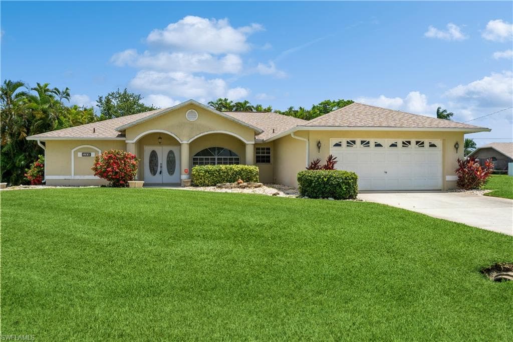 506 SE 17th TER CAPE CORAL, FL 33990