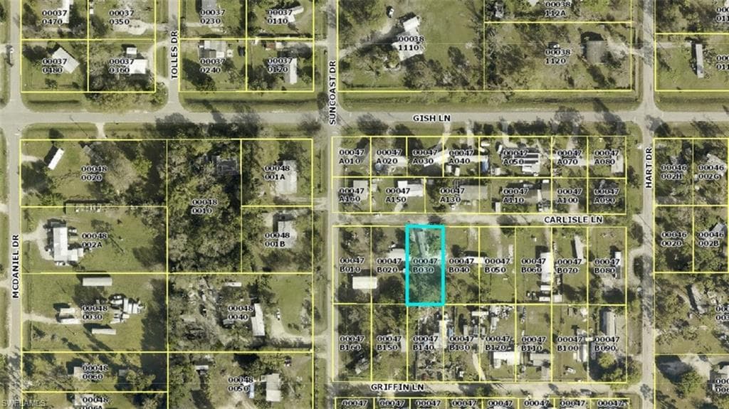 2223 Carlisle LN NORTH FORT MYERS, FL 33917