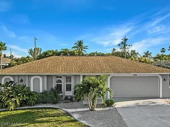 2302 SW 53rd TER CAPE CORAL, FL 33914