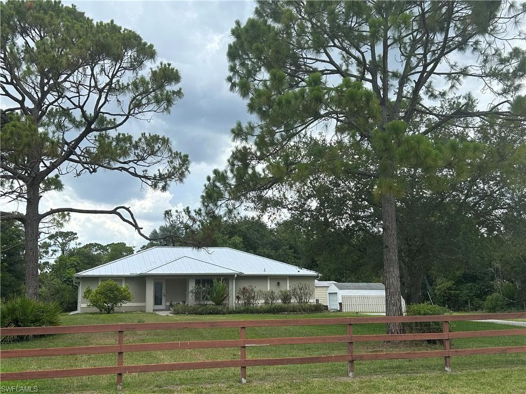 4400 River Grove LN FORT MYERS, FL 33905