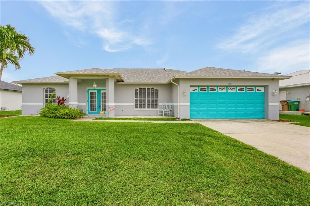 140 SW 30th TER CAPE CORAL, FL 33914