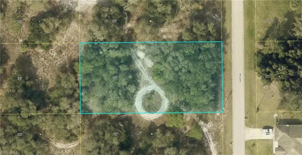 1409 Scott AVE LEHIGH ACRES, FL 33972