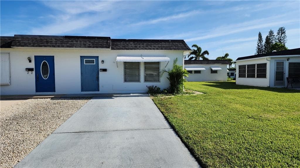 38 Tangerine CT LEHIGH ACRES, FL 33936