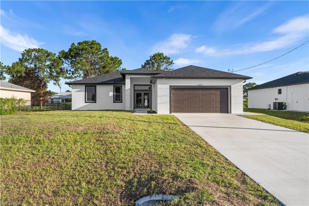 2609 27th ST SW LEHIGH ACRES, FL 33976