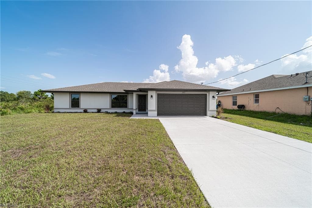 2713 72nd ST W LEHIGH ACRES, FL 33971