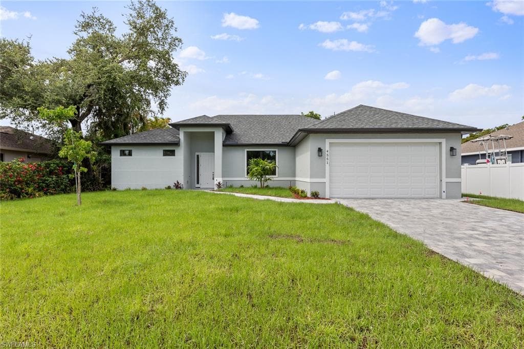 4551 Catalina LN BONITA SPRINGS, FL 34134