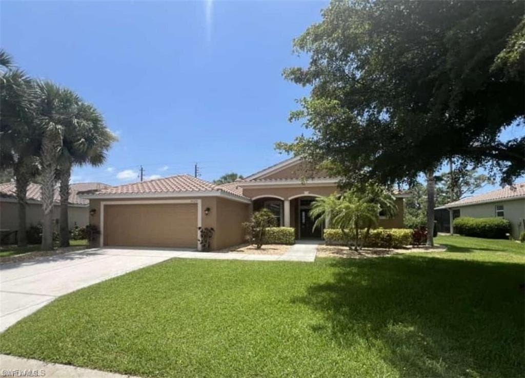 4424 Broadleaf CIR FORT MYERS, FL 33908