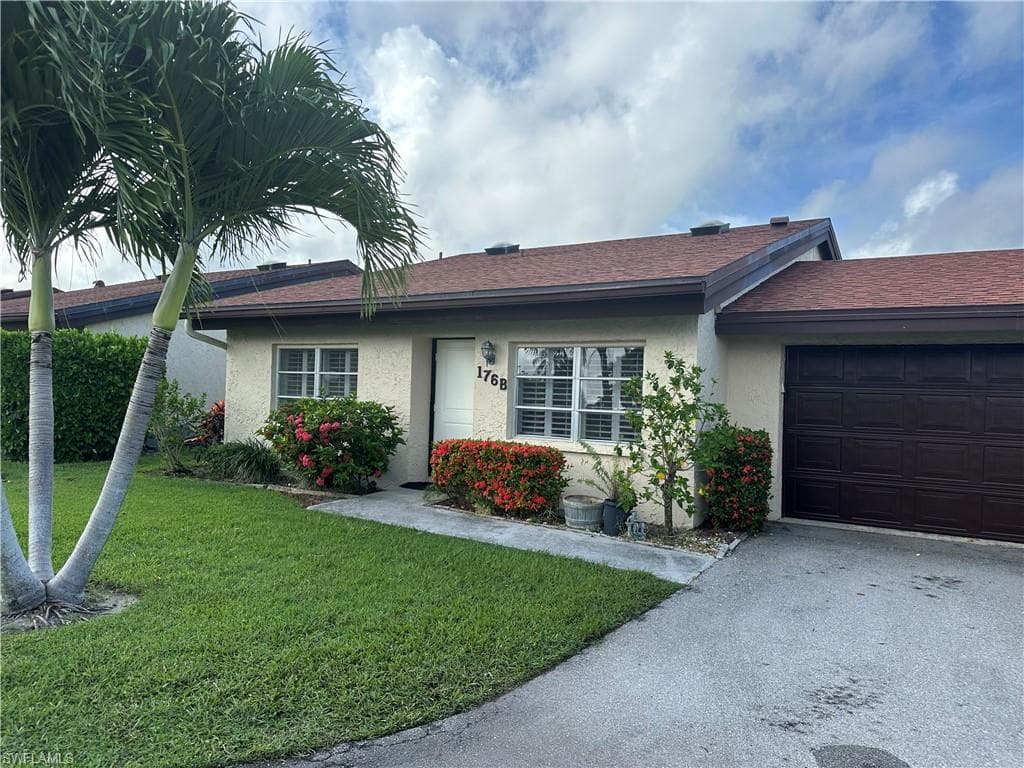 176 Cypress WAY E 1B NAPLES, FL 34110