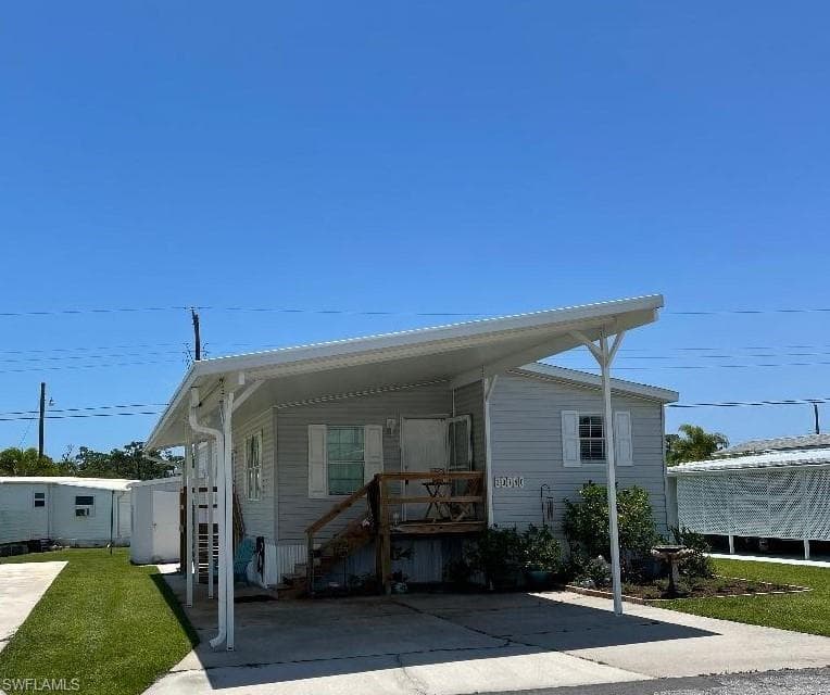 20740 Garden DR 20740 ESTERO, FL 33928
