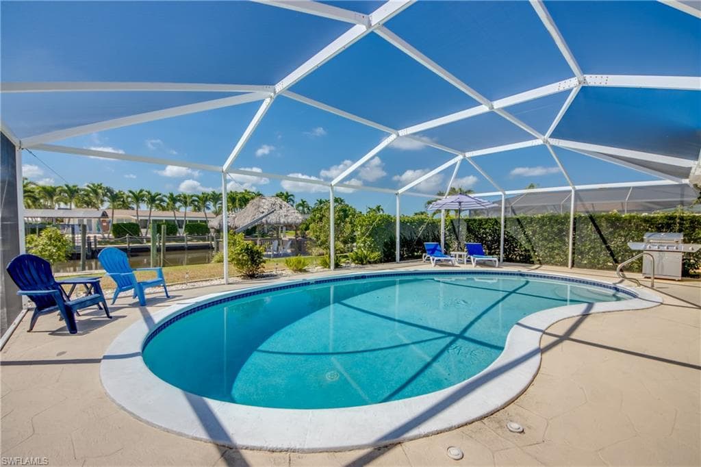 436 Avalon DR CAPE CORAL, FL 33904