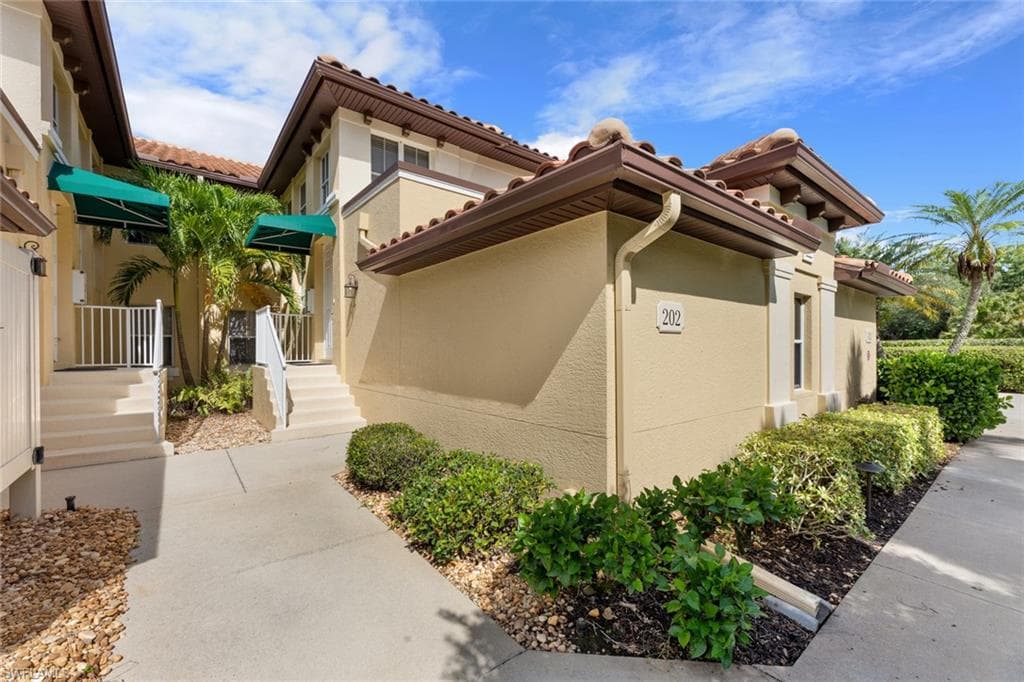 20691 Wildcat Run DR 202 ESTERO, FL 33928