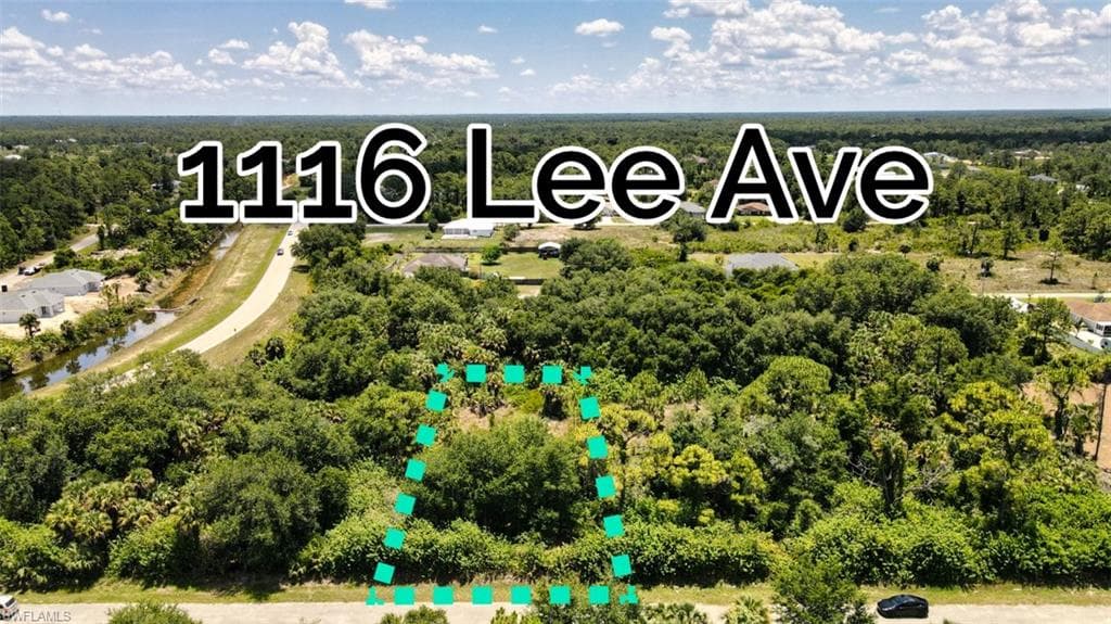 1116 Lee AVE LEHIGH ACRES, FL 33972