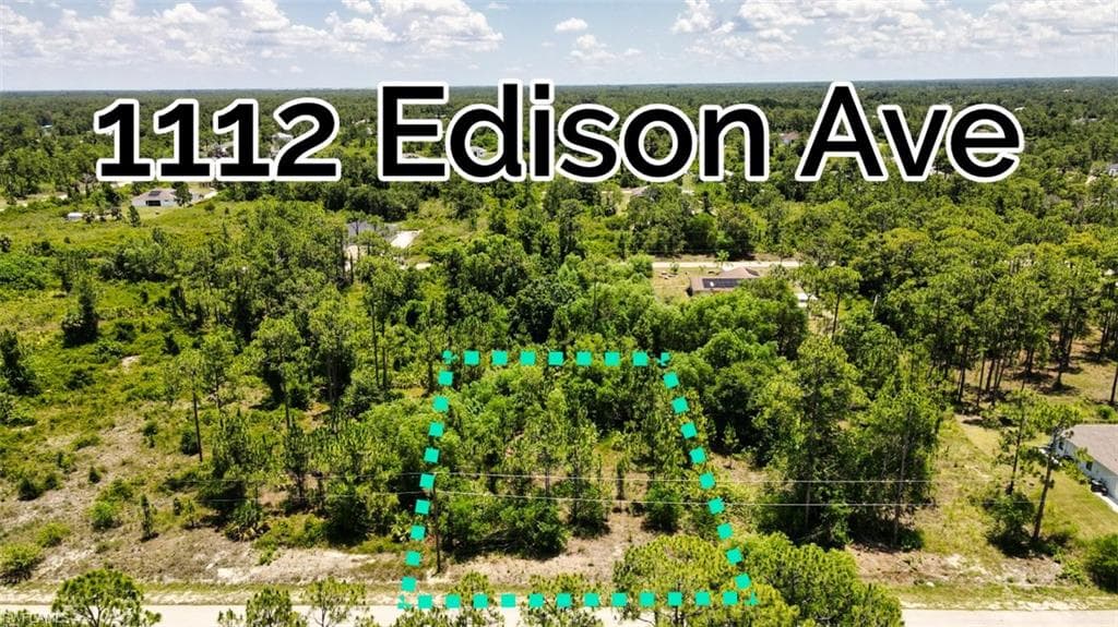1112 Edison AVE LEHIGH ACRES, FL 33972