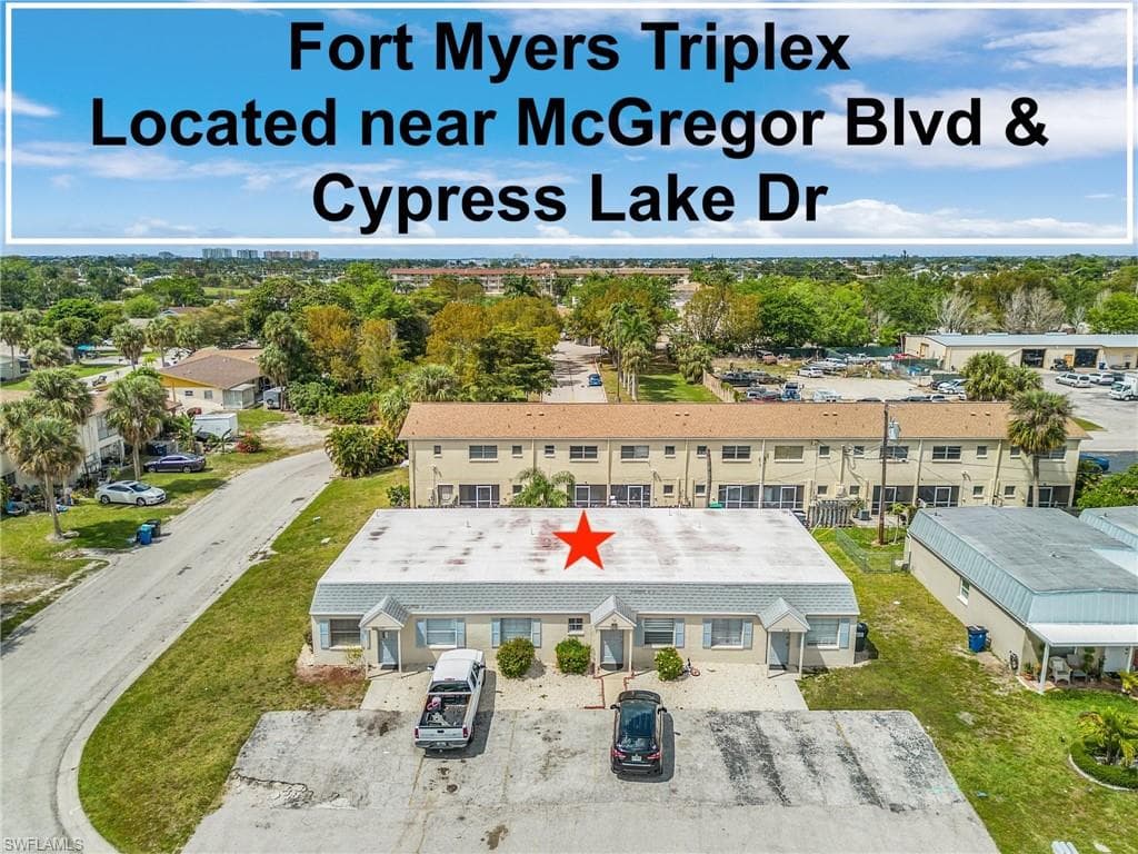6636-6640 Warwick CIR FORT MYERS, FL 33919