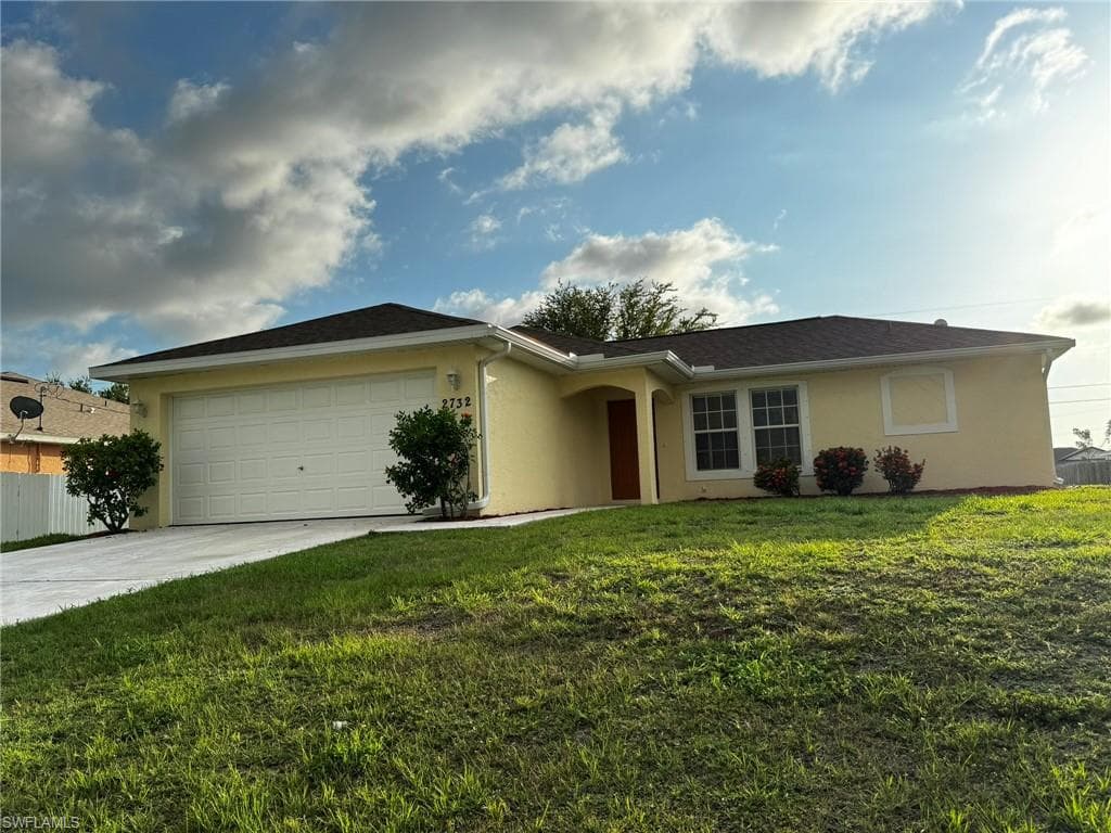 2732 NE 7th PL CAPE CORAL, FL 33909