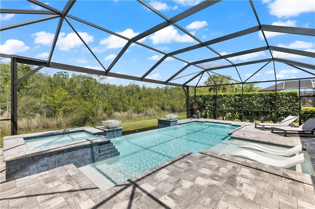 12196 Sussex ST FORT MYERS, FL 33913