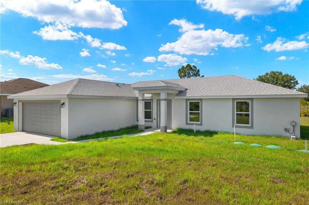 2815 65th ST W LEHIGH ACRES, FL 33971