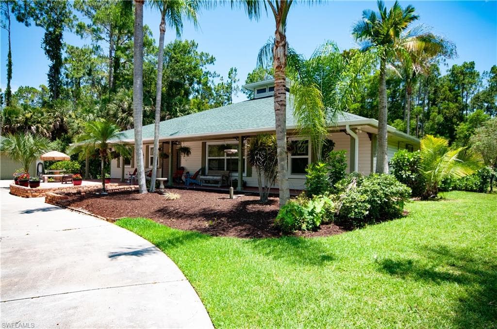 5780 Hidden Oaks LN NAPLES, FL 34119