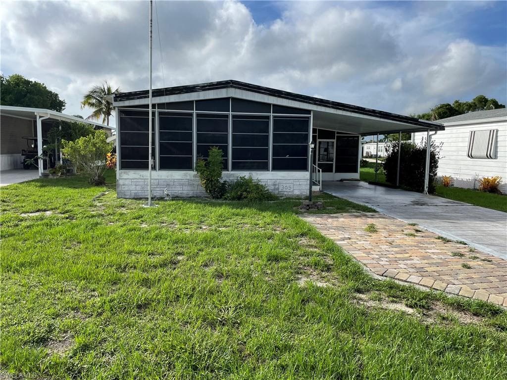 9285 Pitt RD BONITA SPRINGS, FL 34135