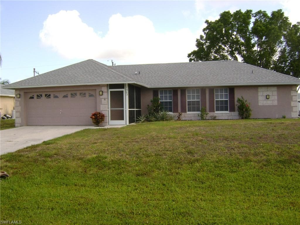 1303 SW 36th ST CAPE CORAL, FL 33914