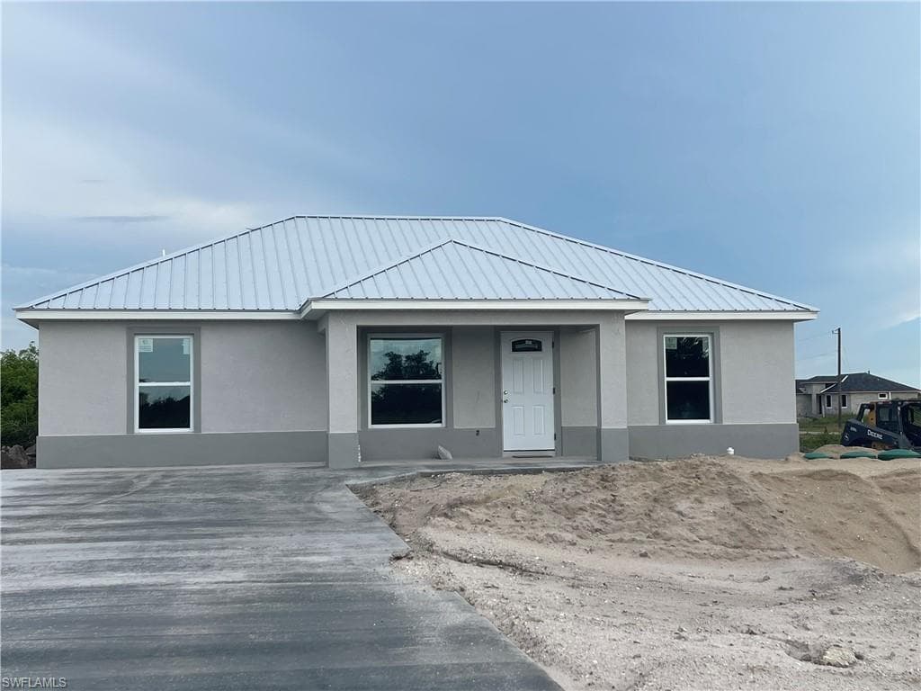 9019 S Castle CIR LABELLE, FL 33935