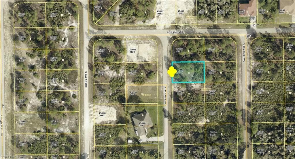 829 Worth AVE S LEHIGH ACRES, FL 33974