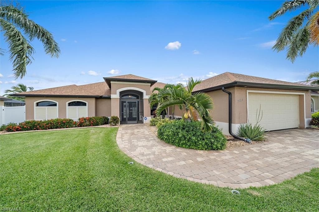 2125 SW 28th LN CAPE CORAL, FL 33914