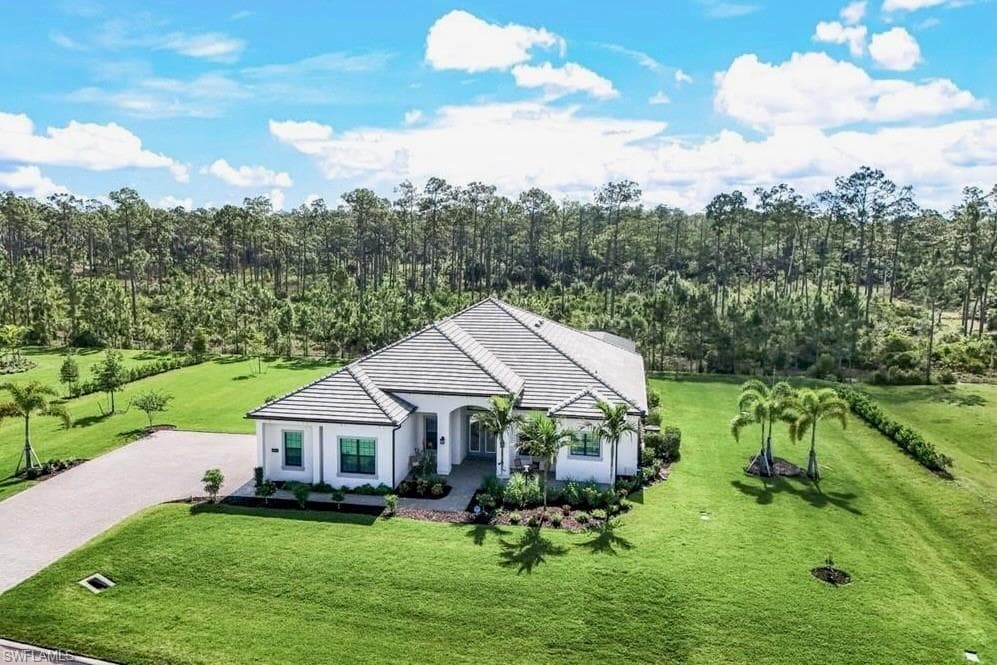 19699 Panther Island BLVD ESTERO, FL 33928