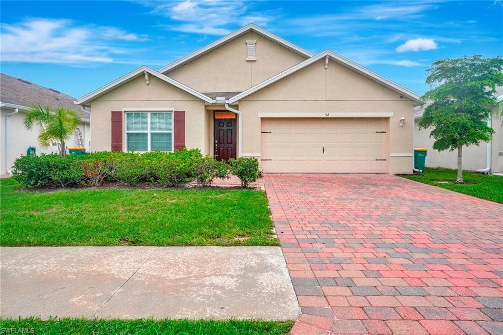 732 Hadley ST W NAPLES, FL 34104