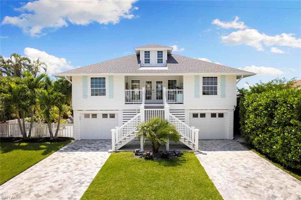 450 Pheasant CT MARCO ISLAND, FL 34145