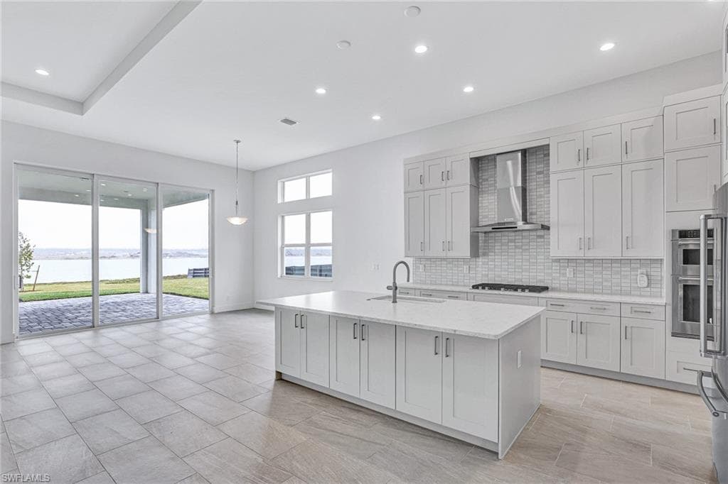 9077 Wisteria WAY NAPLES, FL 34114