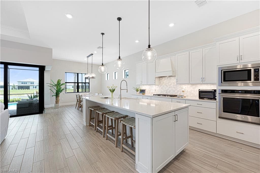18227 Killinton CT ESTERO, FL 33928