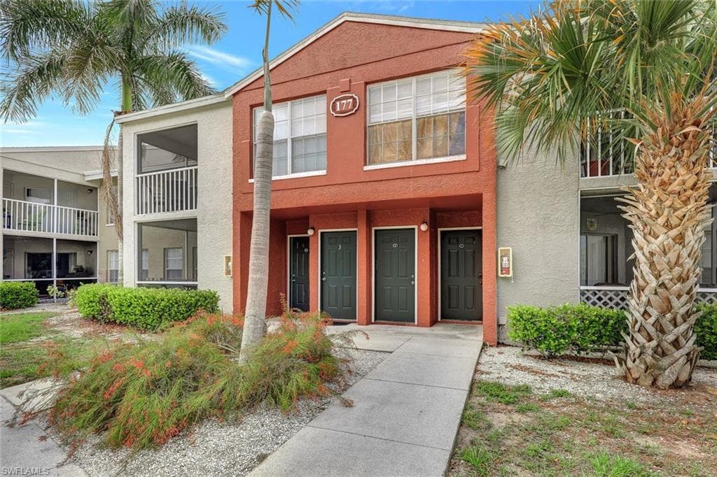 177 Santa Clara DR 177-4 NAPLES, FL 34104