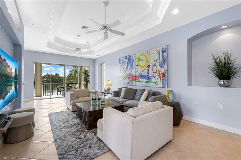 10015 Valiant CT 201 MIROMAR LAKES, FL 33913