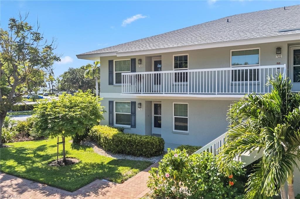 641 Elkcam CIR 721 MARCO ISLAND, FL 34145