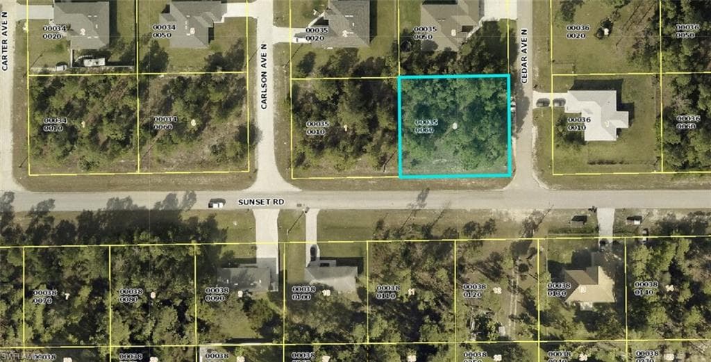 1901 Cedar AVE LEHIGH ACRES, FL 33971